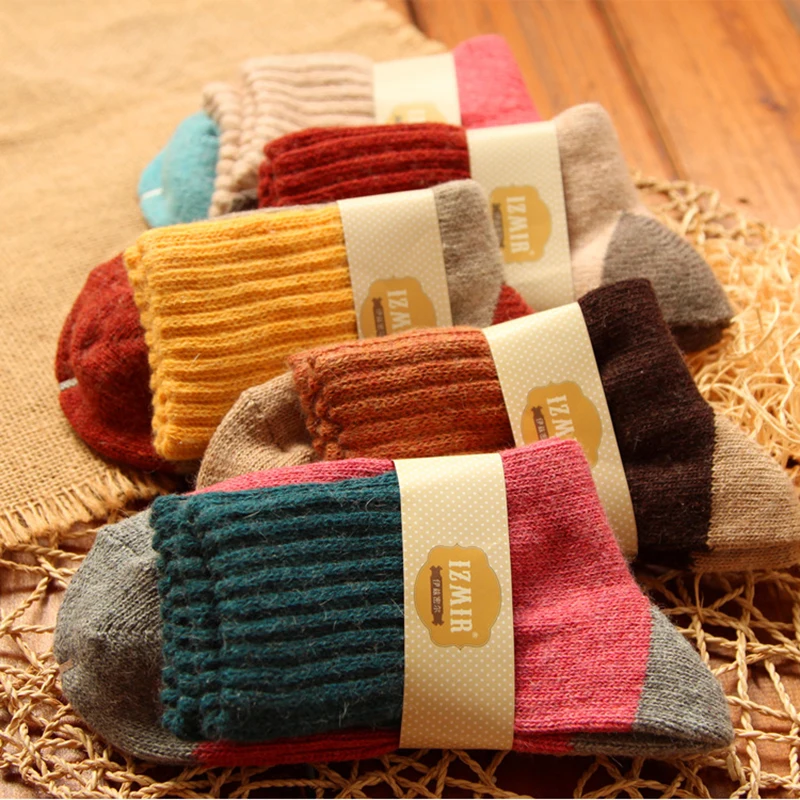 5 Pairs/set Retro Thickening Women Socks Autumn Winter Rabbit Wool Patchwork Socks Female New Japanese 5 Colors Tube Sock Studen