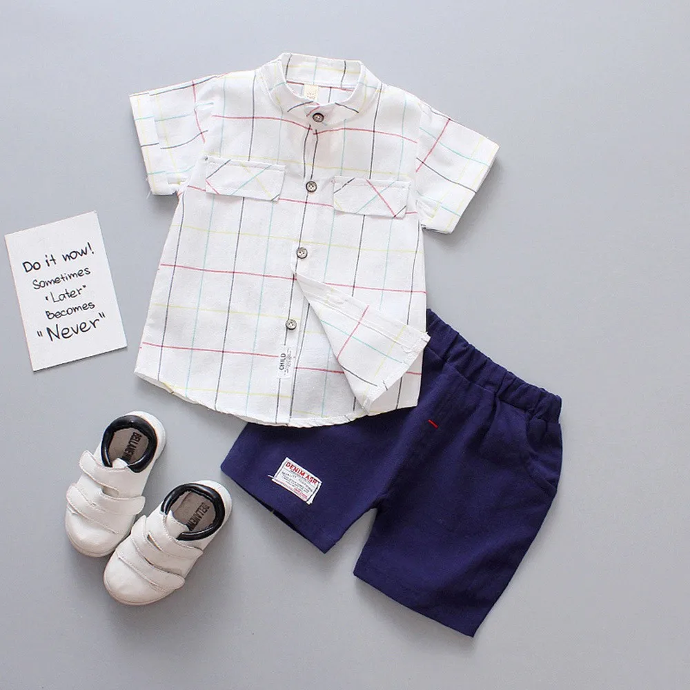 Детская Клетчатая блуза с короткими рукавами для маленьких мальчиков топы+ однотонные штаны модные вечерние комплекты одежды на каждый день летняя одежда