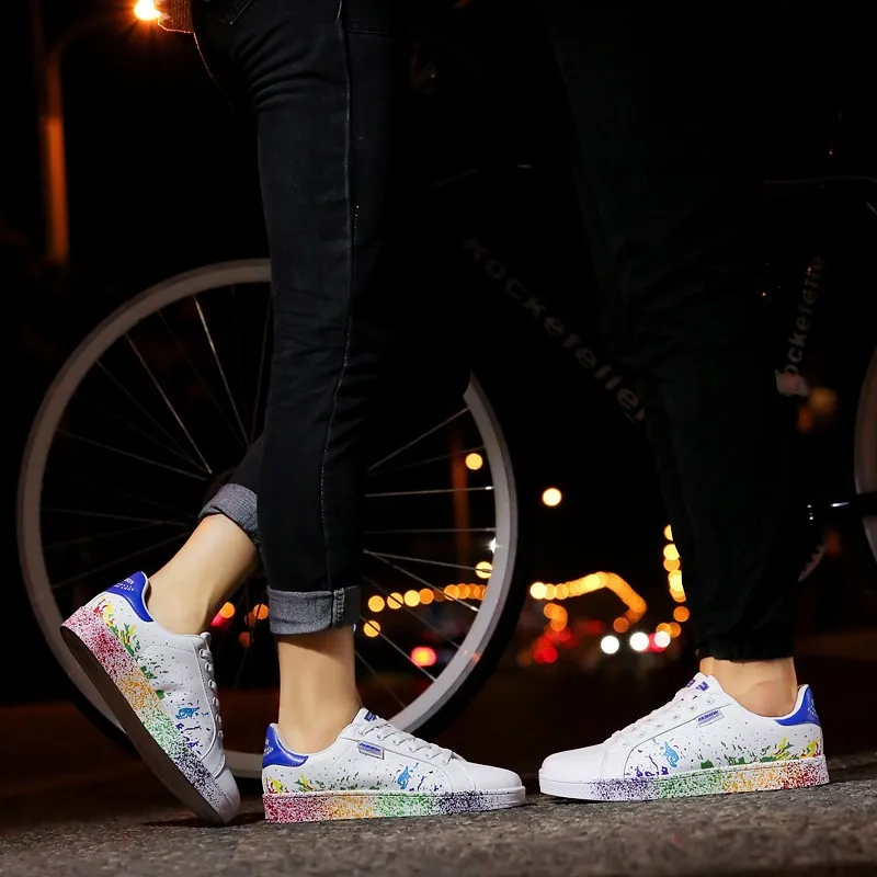 JINBEILEE Couple Skateboard Shoes New Large Size Inkjet Doodle Couple Small White Shoes Sports Casual Flat Shoes JINBEILEE Couple Skateboard Shoes New Large Size Inkjet Doodle Couple Small White Shoes Sports Casual Flat Shoes