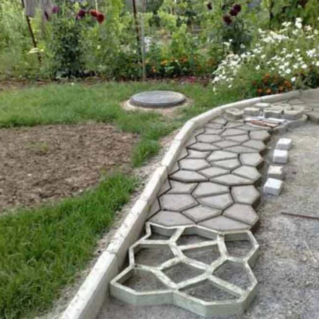 diy plastic path maker