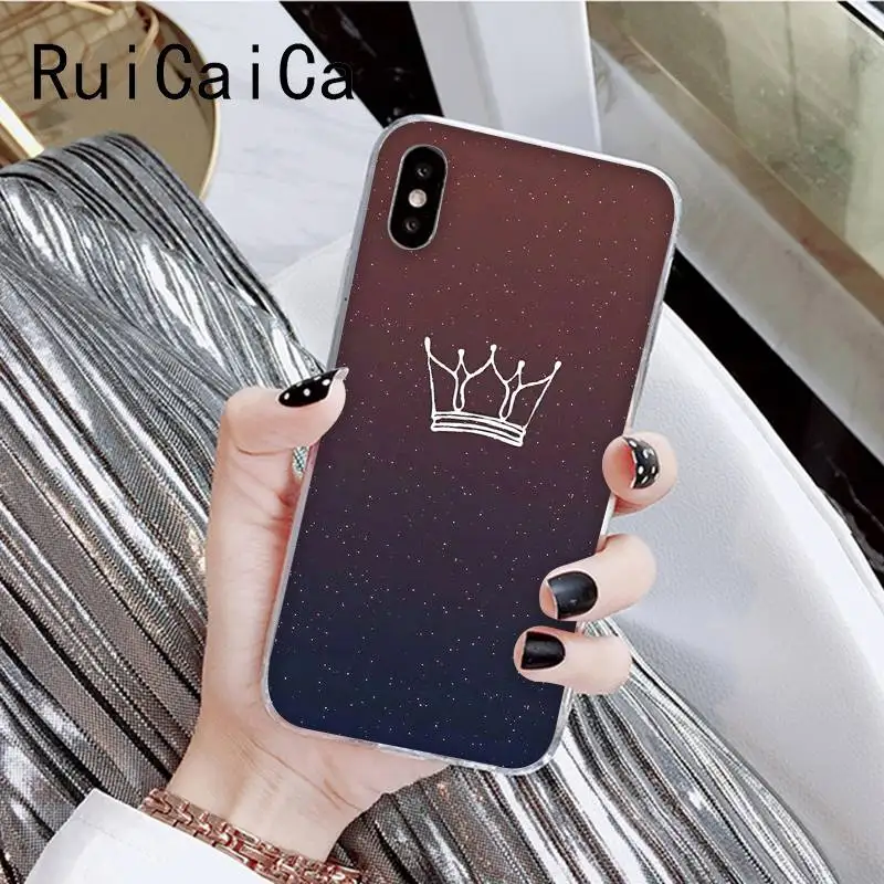 Queen's crown so cool cute pattern popular aesthetic