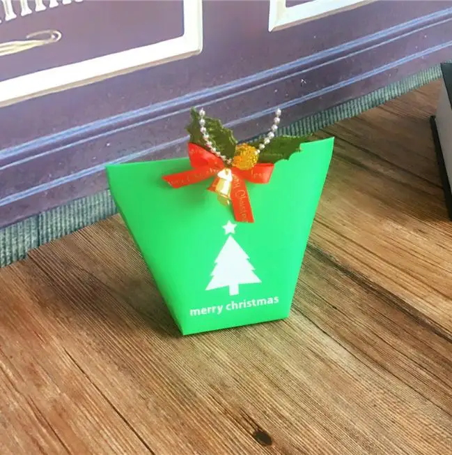 10 шт Рождественская коробка для конфет мешок Санта Клаус Рождественская елка Подарочная коробка с колокольчиками Бумажная Коробка Подарочный пакет конфеты контейнер Рождество - Цвет: 2