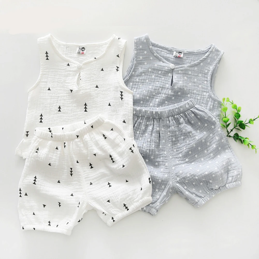 2017 New Summer Baby boy Clothes Unisex Cotton Polyester Material