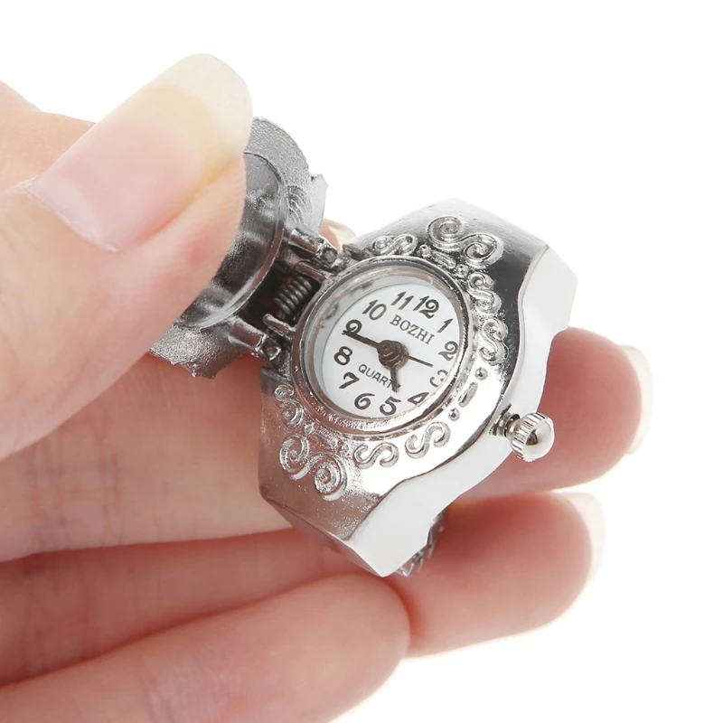 2018 Women Dial Quartz Analog Finger Ring Watch Rose Rhinestone Elastic