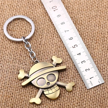 

Julie 10Pcs/lot Hot Anime One Piece Luffy Straw Hat Skull Logo Pendant Keychain Key Ring Holder for Fans Gift Llavero porte clef