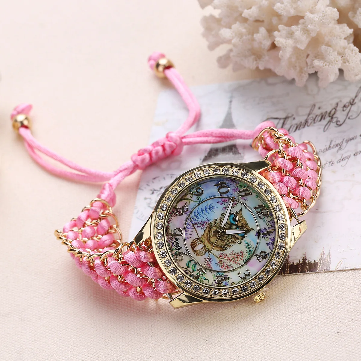 

Telescopic rope, cartoon owl watch, creative bracelet quartz watch