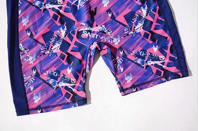 conew_8523096502_78880335_conew1