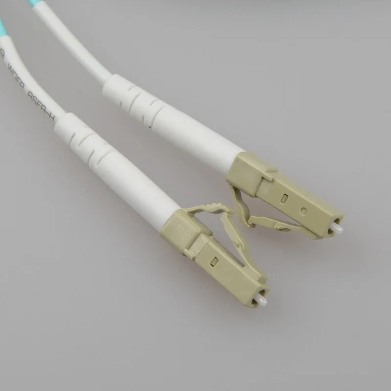 Aqua Color Multimode pigtail заводская цена LC/UPC 40G OM4 50/125 волокна Pigtail 1 5 метра|Оптоволоконное