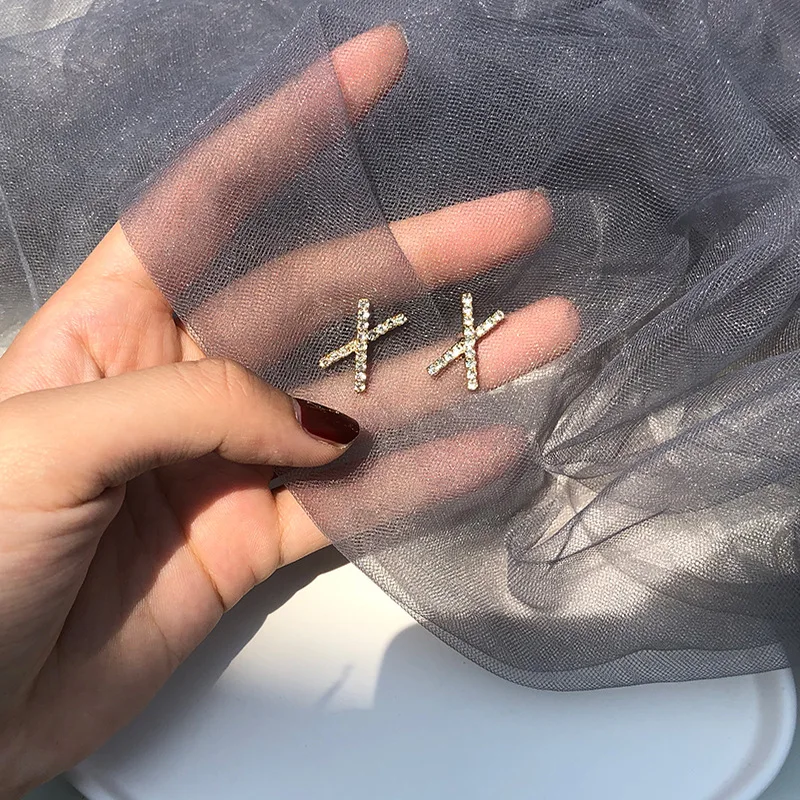 

Designer Copper Letter X Stud Earring Female Earrings 2019 Fashion Charm Jewelry AAA Cubic Zircon Party Personality Lovers Gift