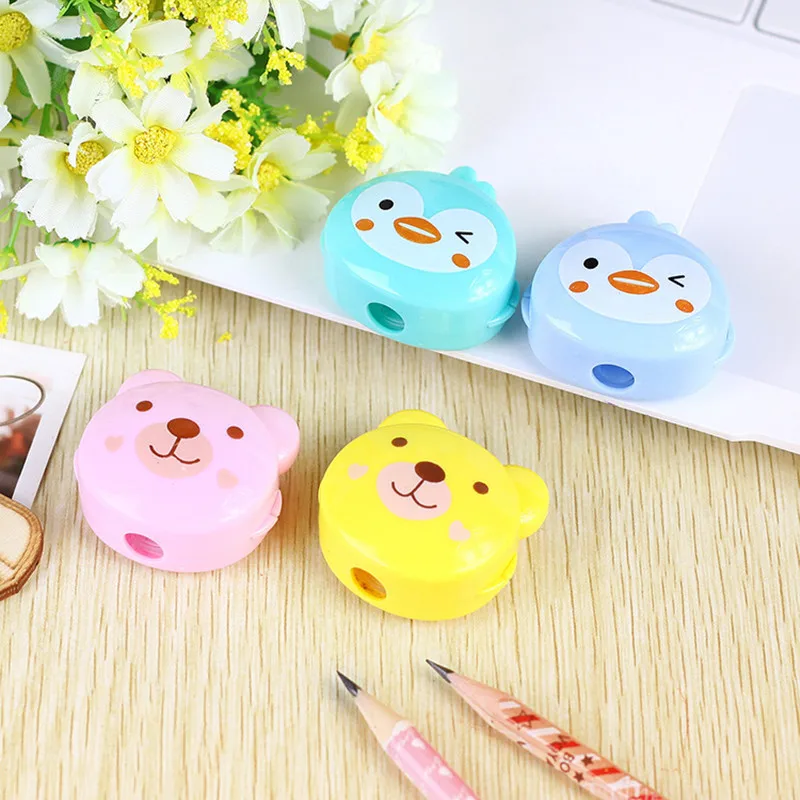 Coloffice 2PCS/Lot Creative Animals Hand Pencil Sharpener For Student Multicolor Kawaii Pencil Sharpener School Office Supplies