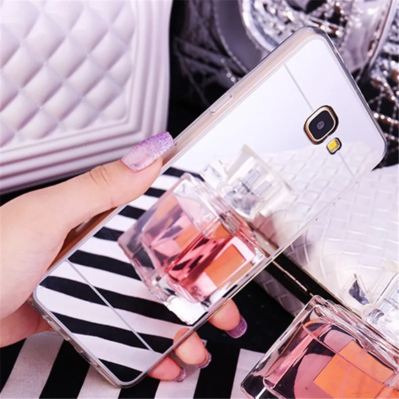 3022926520_284063124