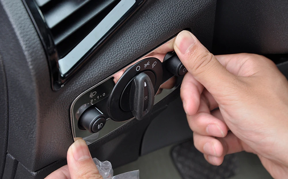 Нержавеющая сталь зеркало украшение для переключателя фар блестка фары преобразования переключатель наклейки для Ford Ecosport Fiesta 2013