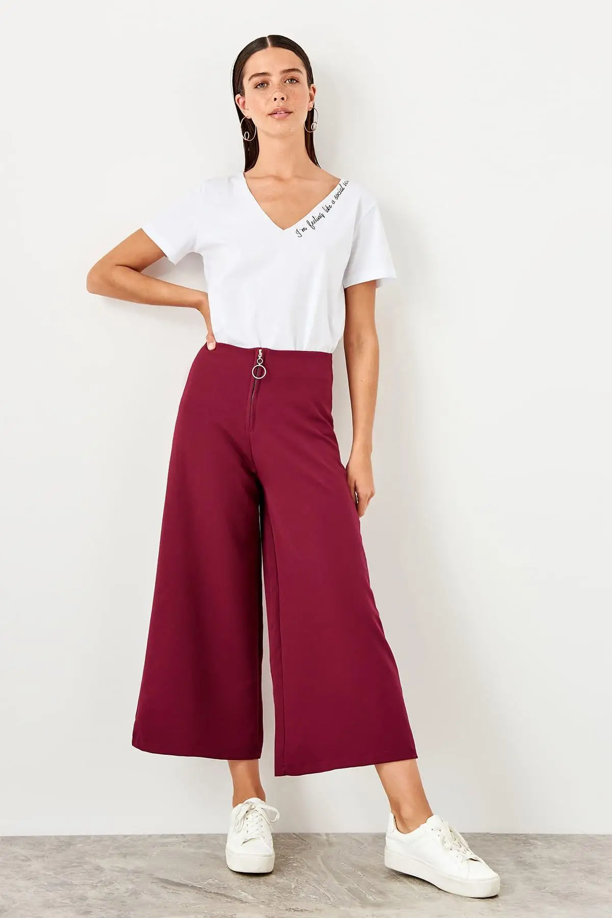 

Trendyol Mürdüm Flare Pants TWOSS19ST0228