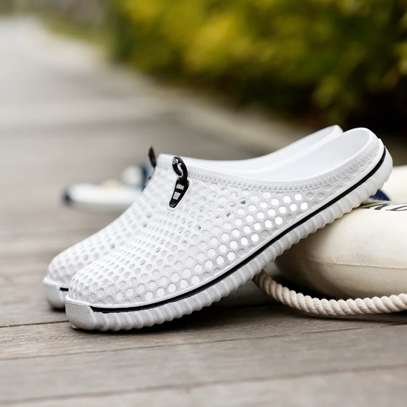REETENE 2018 Men Shoes Beach Casual Men'S Slippers Hollow Out Summer Slippers Men Slip-On Flip Flops Shoes Male Flats Sandals REETENE 2018 Men Shoes Beach Casual Men'S Slippers Hollow Out Summer Slippers Men Slip-On Flip Flops Shoes Male Flats Sandals