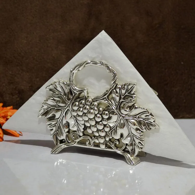 

Grape decorative pattern fashion towel rack silver plated metal senior tissue blocks table napkin paper home accessories
