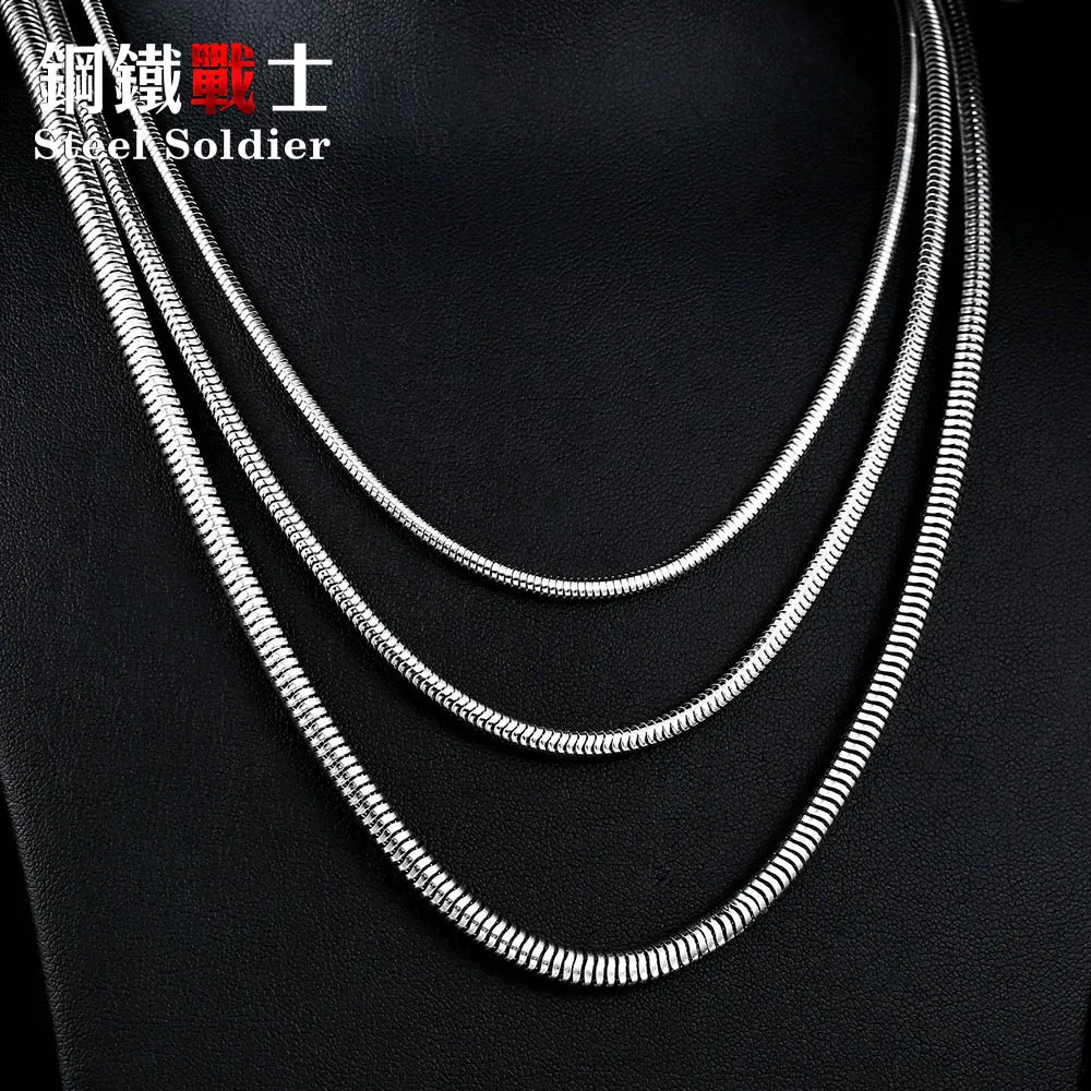 

Steel soldier Casual Men Necklaces Silver color 2.5MM 3MM 4MM Stainless Steel Snake Bone Chains Necklaces Men Fashion Jewelry
