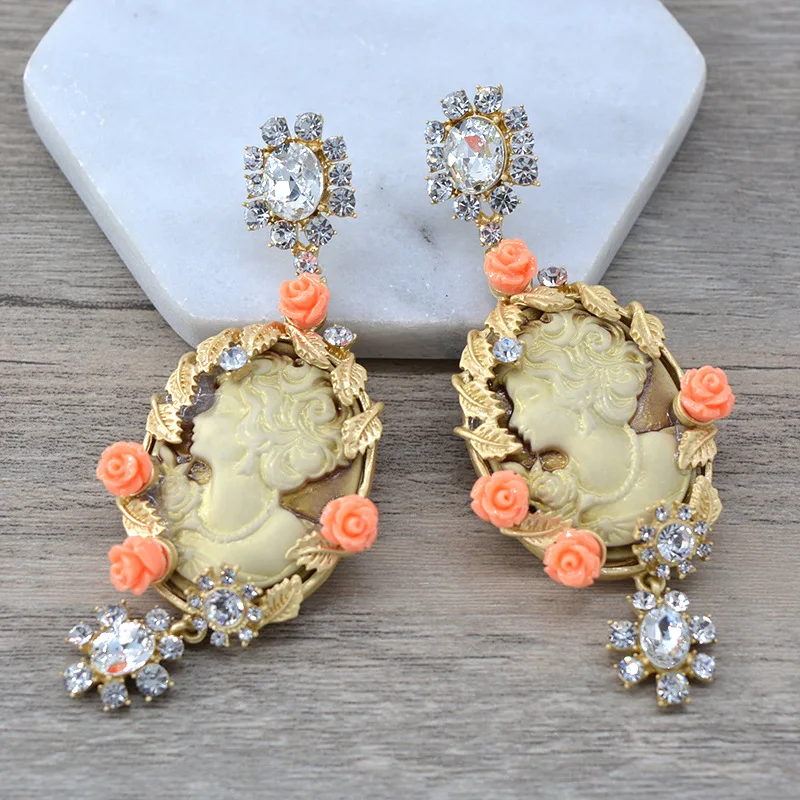 Romantic long oval-shaped earrings fashion jewelry for women