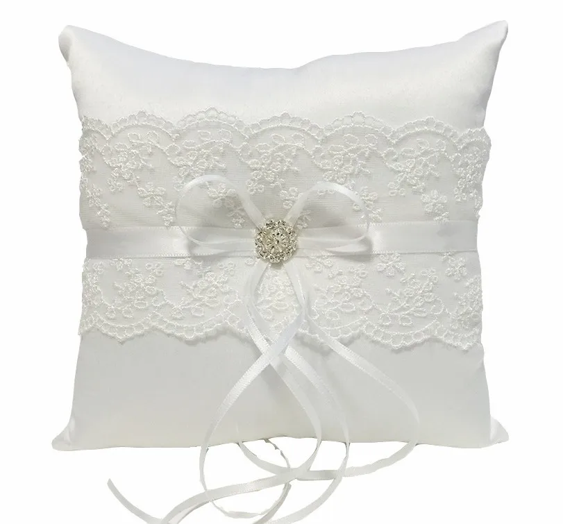 SPECIAL PRICE Bridal Ring Pillow White Lace Ring Pillow Ring Box Western countries Rhinestone Wedding Ring Bearer Pillow wedding supplies