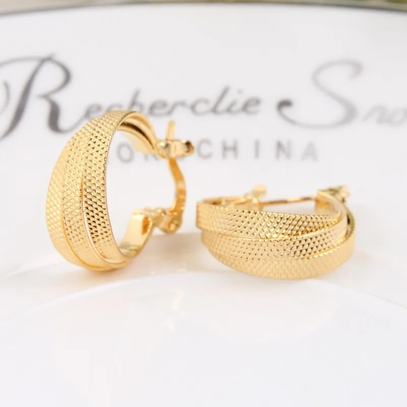 Us 3 4 15 Off Bangrui Factory Price 2017 New Design Gold Korea Earrings Women Korean Jewelry In Stud From