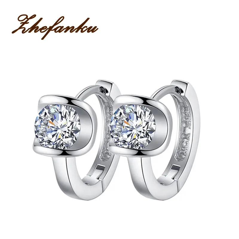 

2017 New Women Small Earrings Fashion Fine Jewelry Angel Kiss Luxury Crystal Stud Earrings Wholesale
