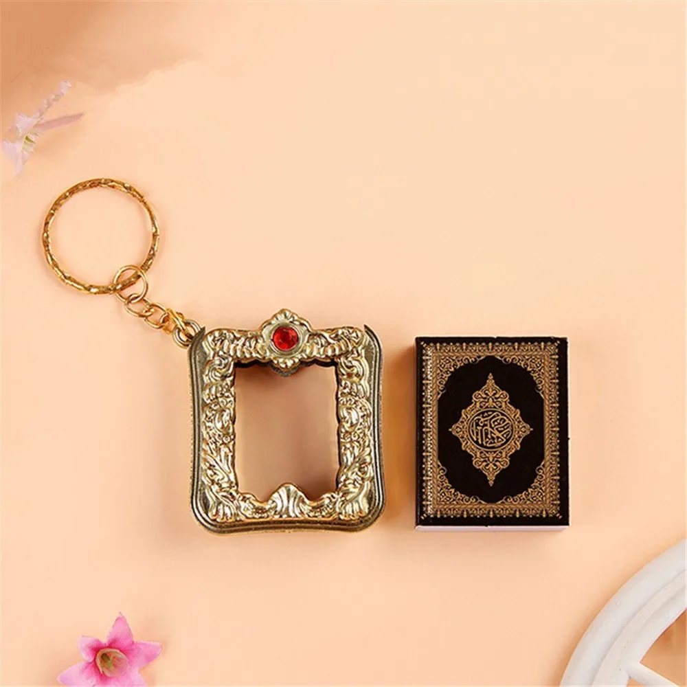 

Gold Mini Arabic Quran Islamic Book Keychain Women Men Allah Real Paper Can Read Pendant Keyring Religious Fashion Jewelry A345