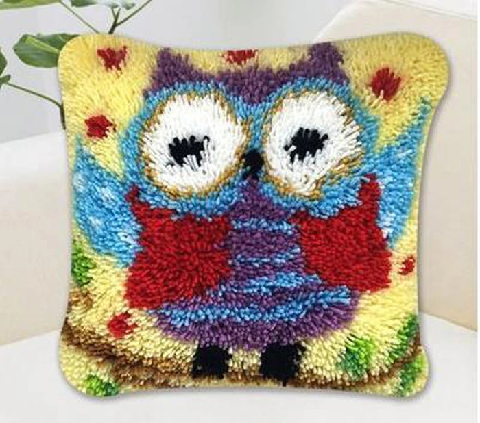 

Pillow "do it yourself" method of needlework kit latch hook rug kit Unfinshed / embroidered carpet cartoon Animal owl pattern