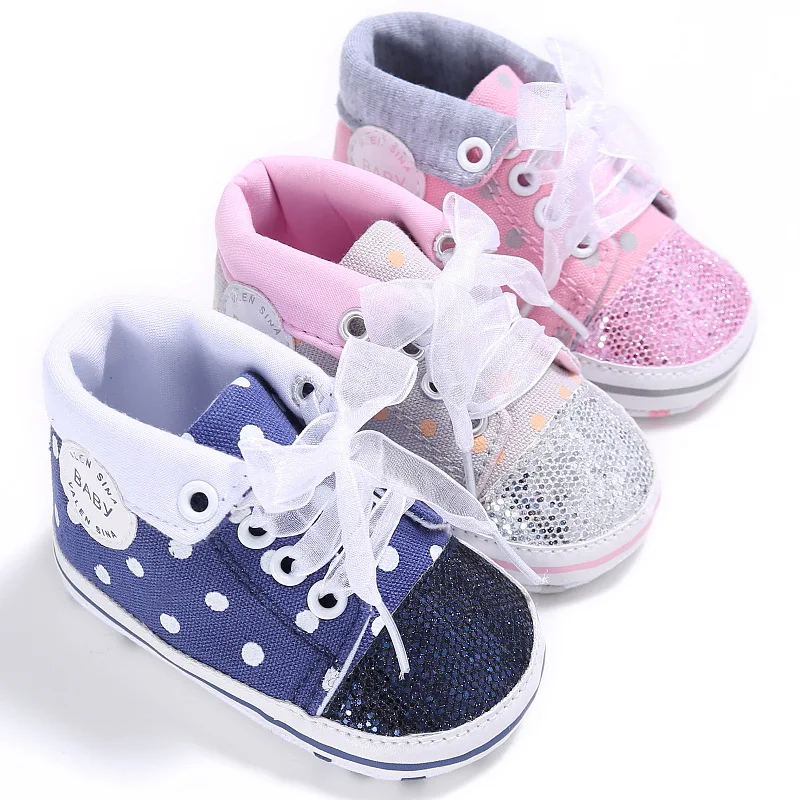 Babyshoes/Новые весенне-осенние модные кроссовки в горошек с кружевом для маленьких девочек, мягкая подошва, обувь для малышей, обувь для