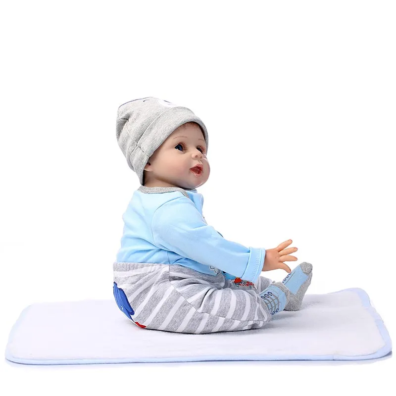 

NPK 22 Inch Lifelike Reborn Newborn Doll Set Silicone Realistic Baby Dolls for Kid Playmate Toy Gift S7JN