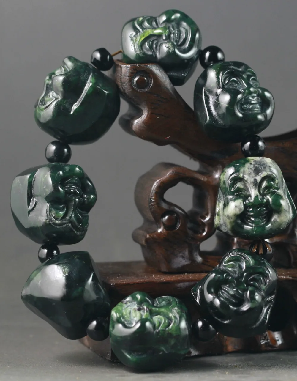 Beautiful China jade Chinese natural dark green jade buddha chain