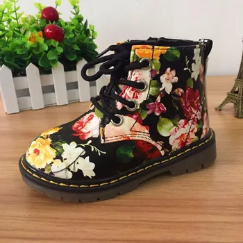 Cute Girls Boots 2017 New Fashion Lrregular Floral Flower Print Kids Shoes Baby Martin Boots Casual Leather Children Boots