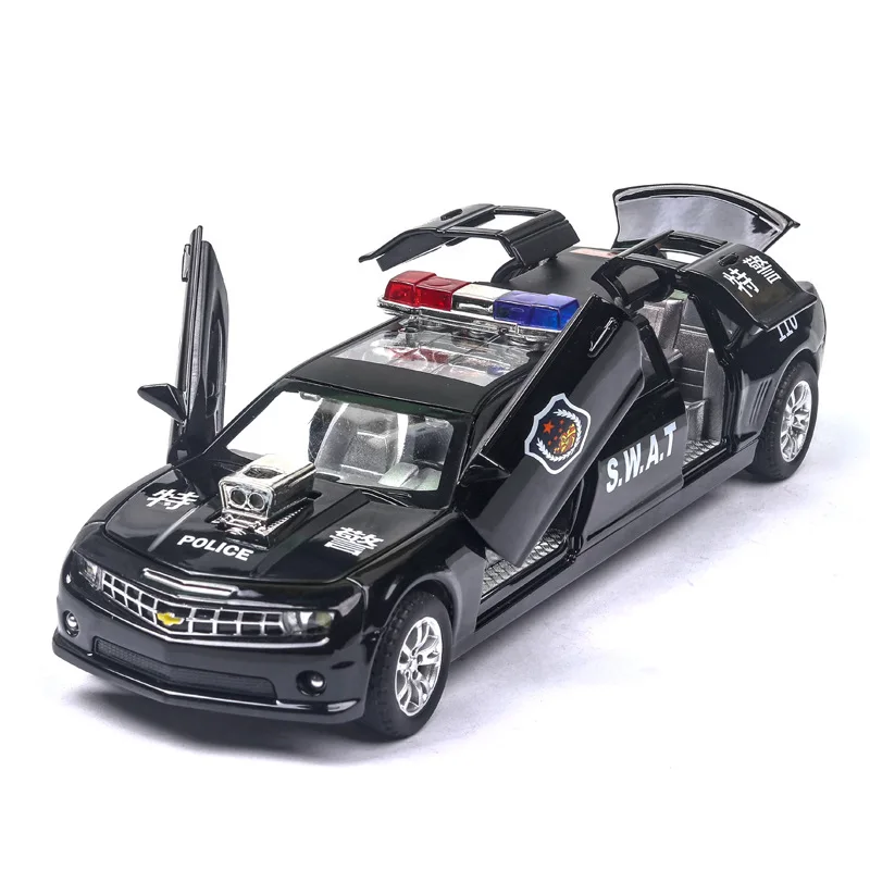 

1:32 Simulated Extended Chevrolet Alloy Toy Car with Sound and Light Open Door Pull BackToy Model Gift Toys for Children Boys