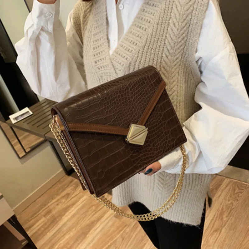 

2019 explosion models large-capacity chain fashion wild shoulder diagonal bag multi-functional texture lock elegant small square