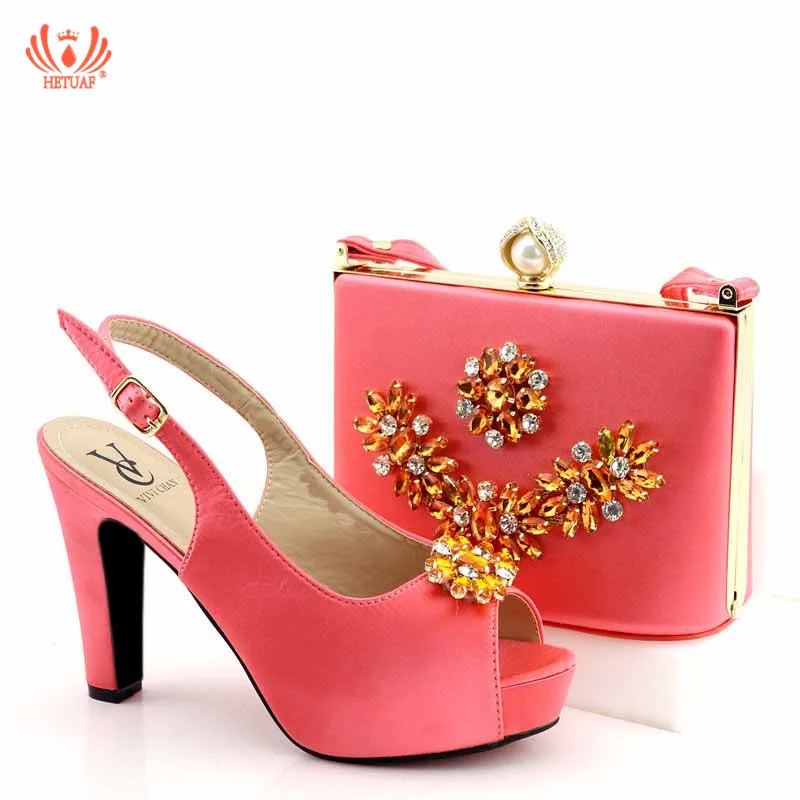 

2019 New Italian Design Rhinestone Peach Shoes And Bags Set African Fashion Woman High Heels Sandals Shoes And Bag Set Wedding