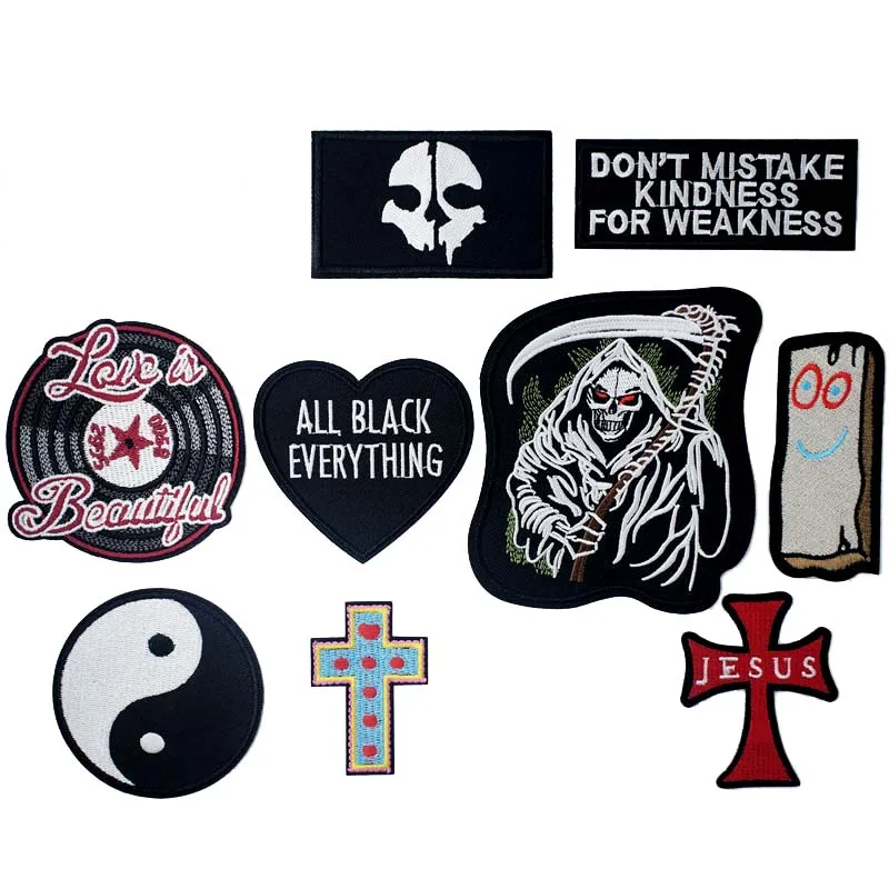 Dark Black Grave Cross Sew Clothes Mending Clothes Tab Sign Stamp Per Modificare Redo Reform Do Over Tailor On T-Shirt Dress Apparel