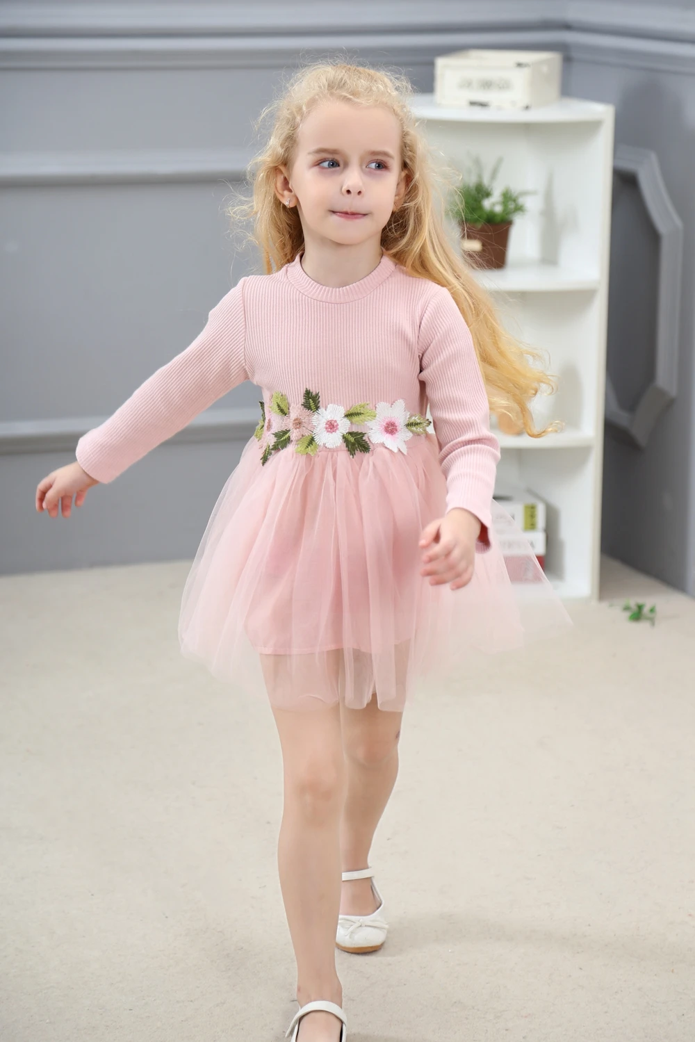 AiLe Rabbit/Брендовое платье с длинными рукавами для девочек новое осеннее платье-пачка принцессы с цветочным рисунком модная популярная детская одежда на свадьбу; k1