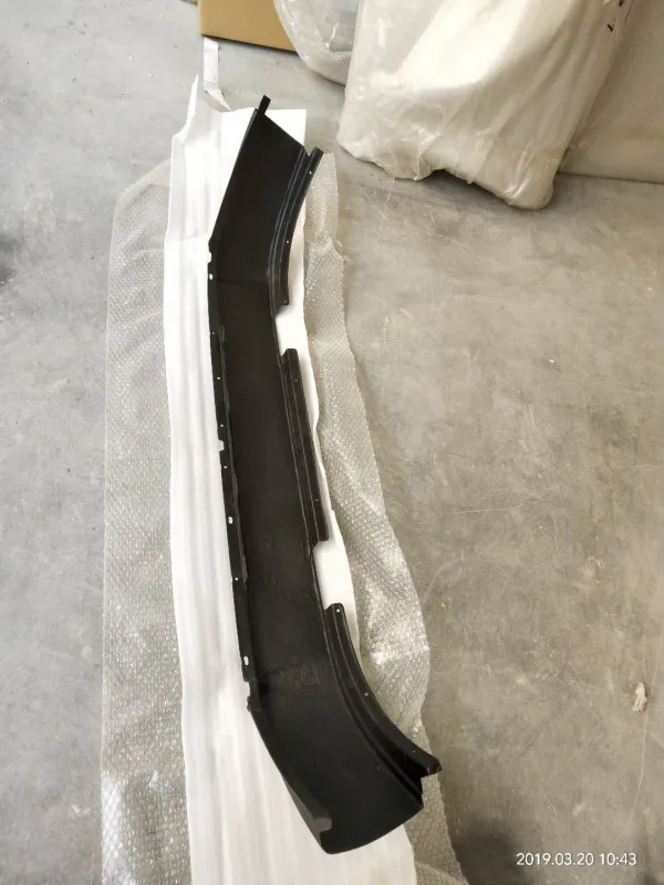 Corvette rearlip (4)_