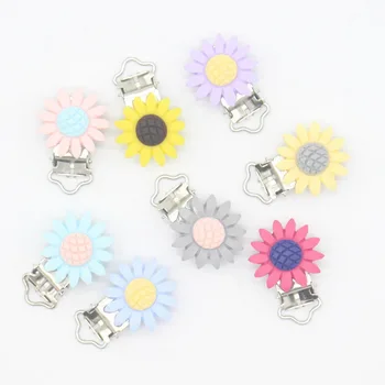 

DHL 500pcs Daisy Flower Pacifier Clip Metal Clips Teething Soother Holder Clip Baby Feeding Accessories Tools
