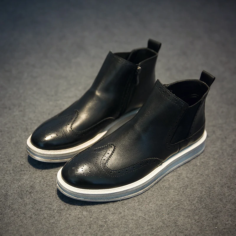 

Chelsea Genuine Leather Carving Euro Platform Ankle Bullock Short Boots Fashion Men Boots Solid Autumn Winter Cuban Heel Martins
