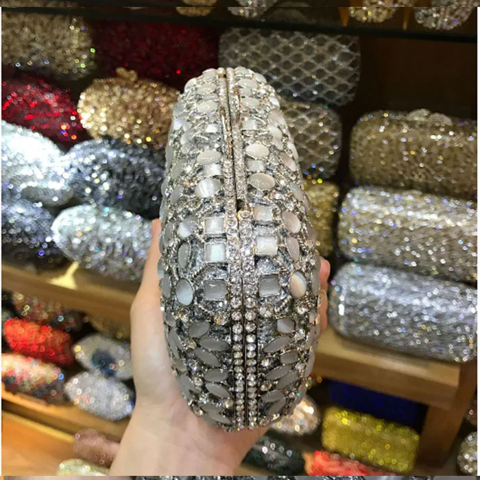 Женская вечерняя ажурная сумка с золотыми кристаллами Свадебный торжественный