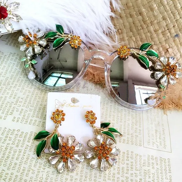 Роскошные барокко стразы цветок лимон кисточкой солнцезащитные очки для женщин Брендовые женские солнцезащитные очки с кристаллами аксессуары