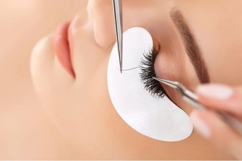

50/100 Pairs/Lot Patches for Eyelash Extension Under Eye Pads Paper Patches Pink Lint free Stickers for False Eyelashes CL0017