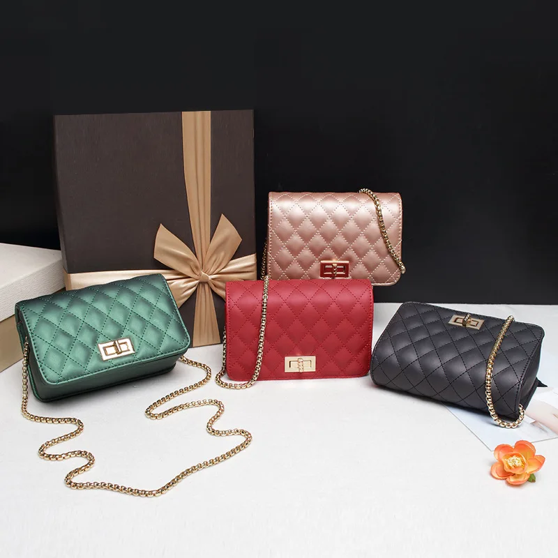

Elegant Lady Leather Messenger Bags Quilted Gold Chain Square Shoulder Bag Designer Handbags Crossbody Bags for Women 2019 B361