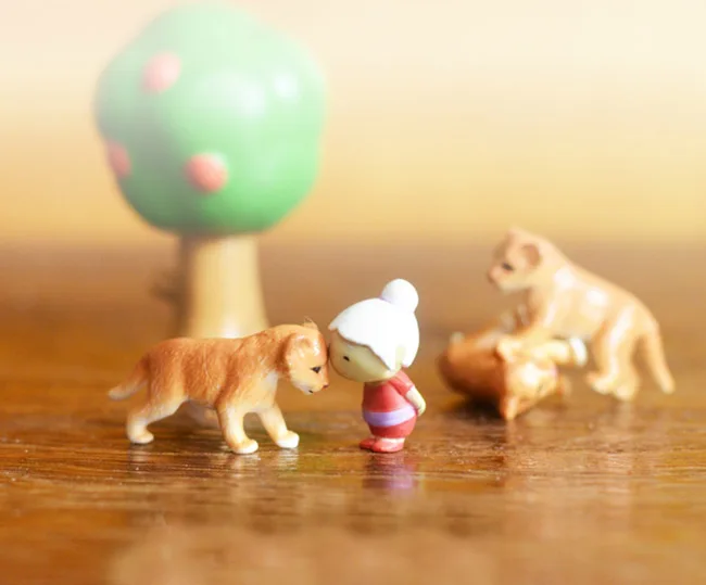 

New good quality Cute 1 piece 2.5cm high Simba Lion king action toys, Simba animal doll for children gifts B513