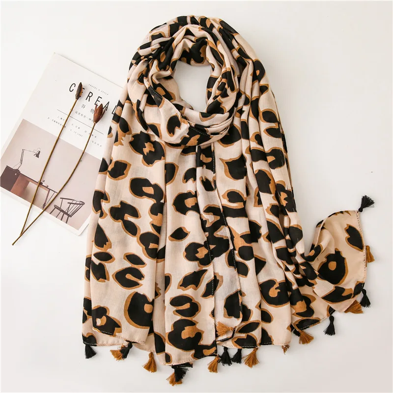 

Women Scarf Leopard Print Scarf Shawl Viscose Scarf Shawl From Indian Bandana Print Cotton Scarves and Wraps Foulards Sjaal