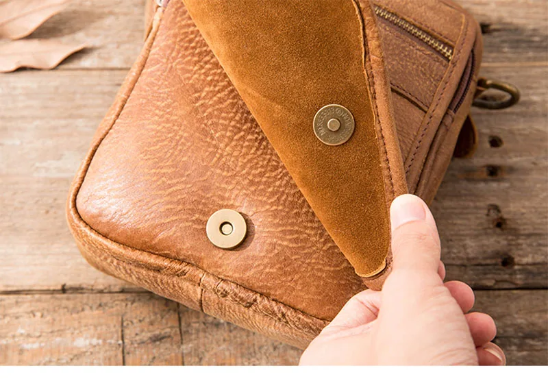 AETOO Top Sell Fashion Classic Solid Famous Brand Business Men Briefcase Genuine Leather Office Bag Casual Man Shoulder Bags