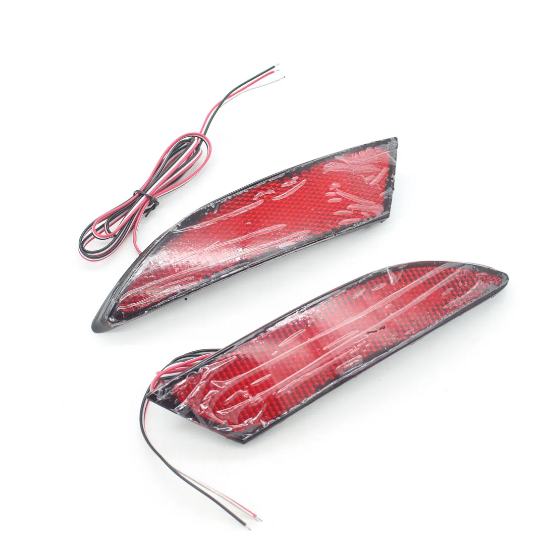 Dongzhen Fit For Focus 2012 Car Accessories LED Red Rear Bumper Reflectors Light Brake Parking Warning