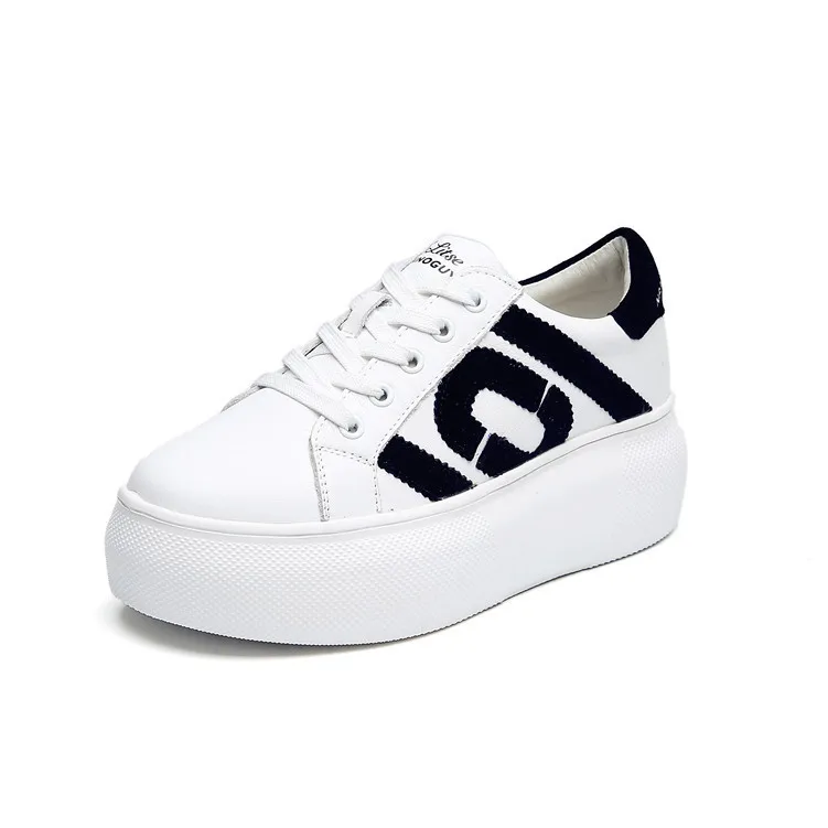 

2018 autumn new fashion simple color matching flat shoes women breathable comfortable platform casual shoes.