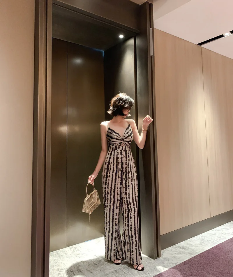 2019 New Women Summer Beach Style Holiday Polyester V-neck Full Length Hollow Out Sling Leopard Print Jumpsuits 2019 New Women Summer Beach Style Holiday Polyester V-neck Full Length Hollow Out Sling Leopard Print Jumpsuits