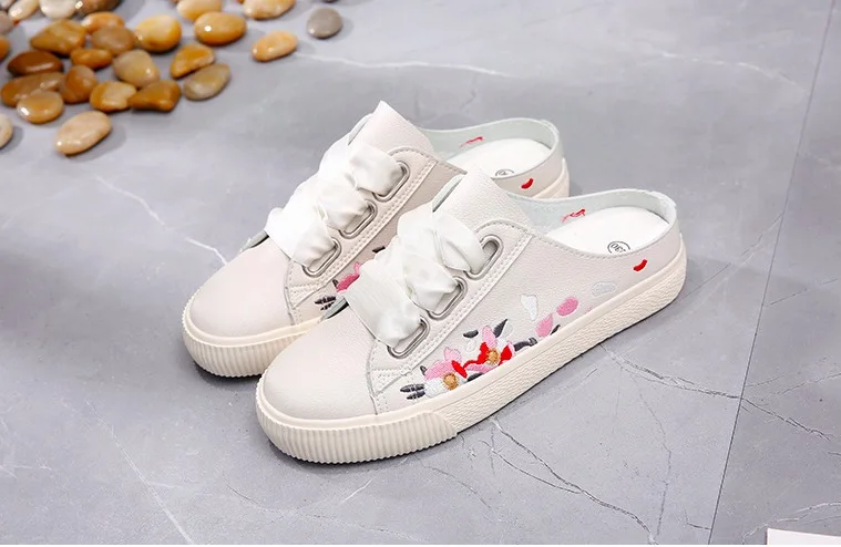 Women Casual Shoes Nice Autumn Summer Microfiber Shoes Woman Platform Fashion Embroidery Breathable Half slipper Women Sneakers 3