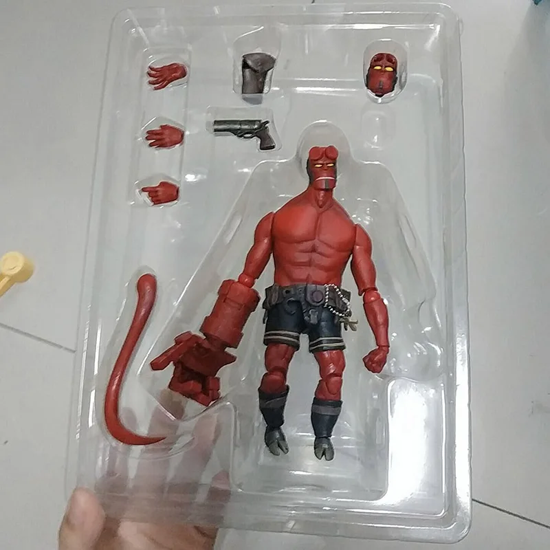 18 см Mezco настоящая одежда может быть раздета Хеллбой ПВХ фигурка Коллекционная для детей игрушки подарки Brinquedos